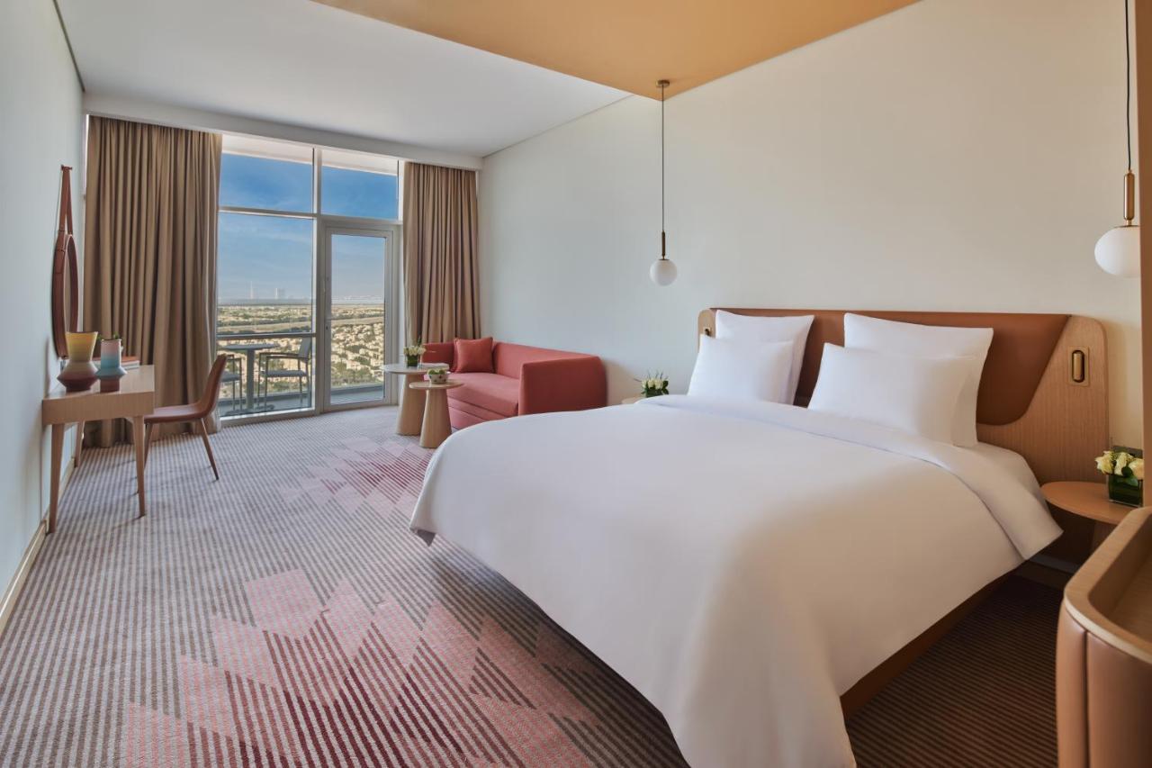 Novotel Jumeirah Village Triangle Dubai Luaran gambar