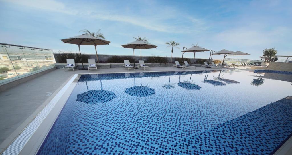 Novotel Jumeirah Village Triangle Dubai Luaran gambar